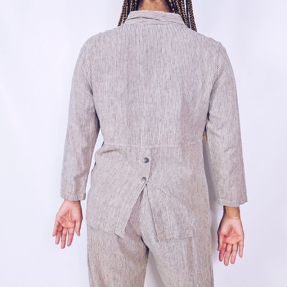 Linen Blend Crop Pant Set - Picture 4 of 12